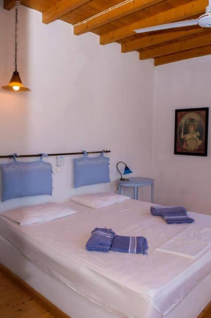 2 Bd House With Balcony & Sea View Patmos Town